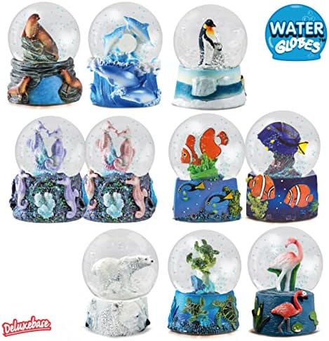 Deluxebase Water Globe with Seahorse Figurine
