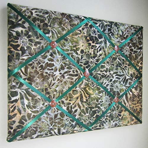 16x20 Zinnia Patch Earth Batik Memo Board