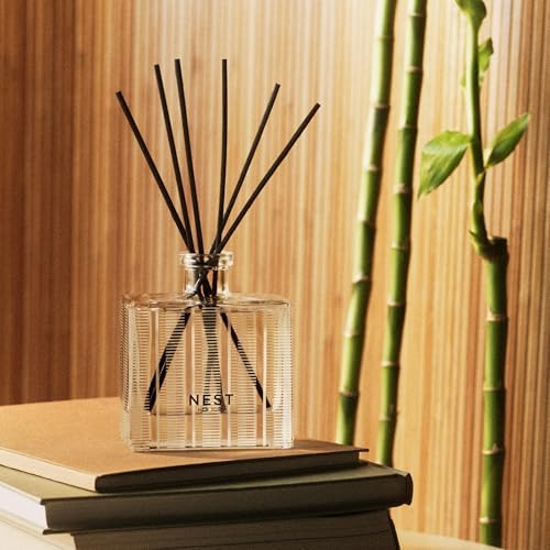 NEST New York Reed Diffuser with 8 Rattan Sticks