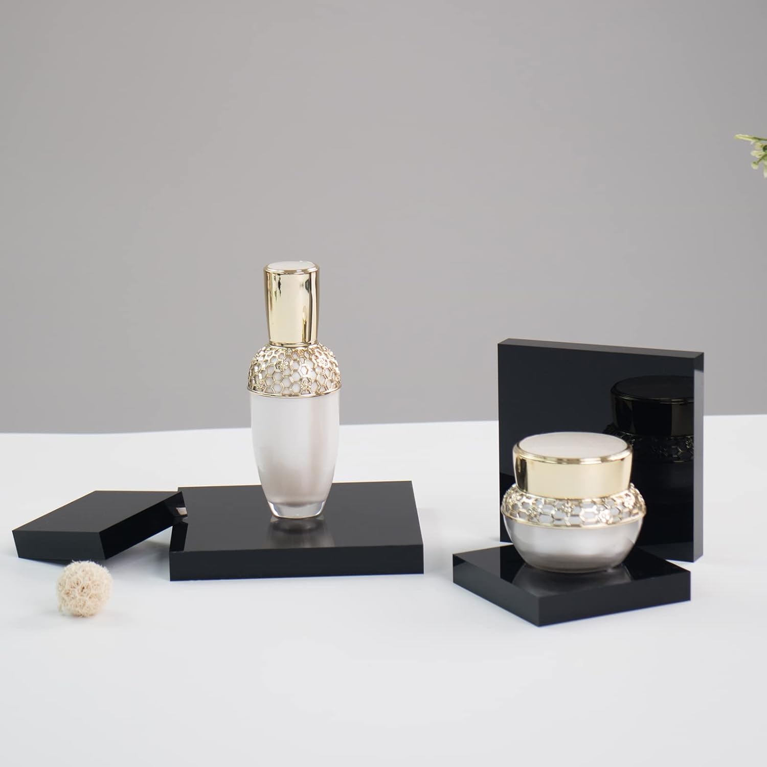 4Pcs Acrylic Square Display Stand Black Polished Cube Jewelry Showcase
