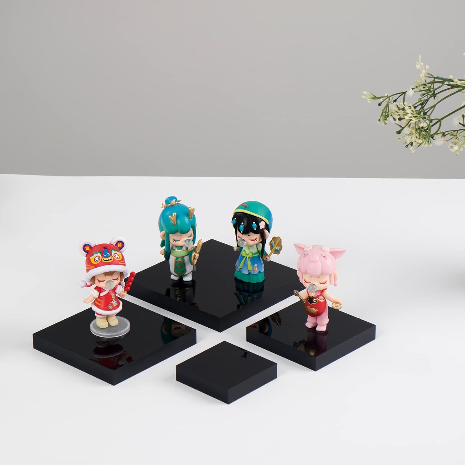 4Pcs Acrylic Square Display Stand Black Polished Cube Jewelry Showcase