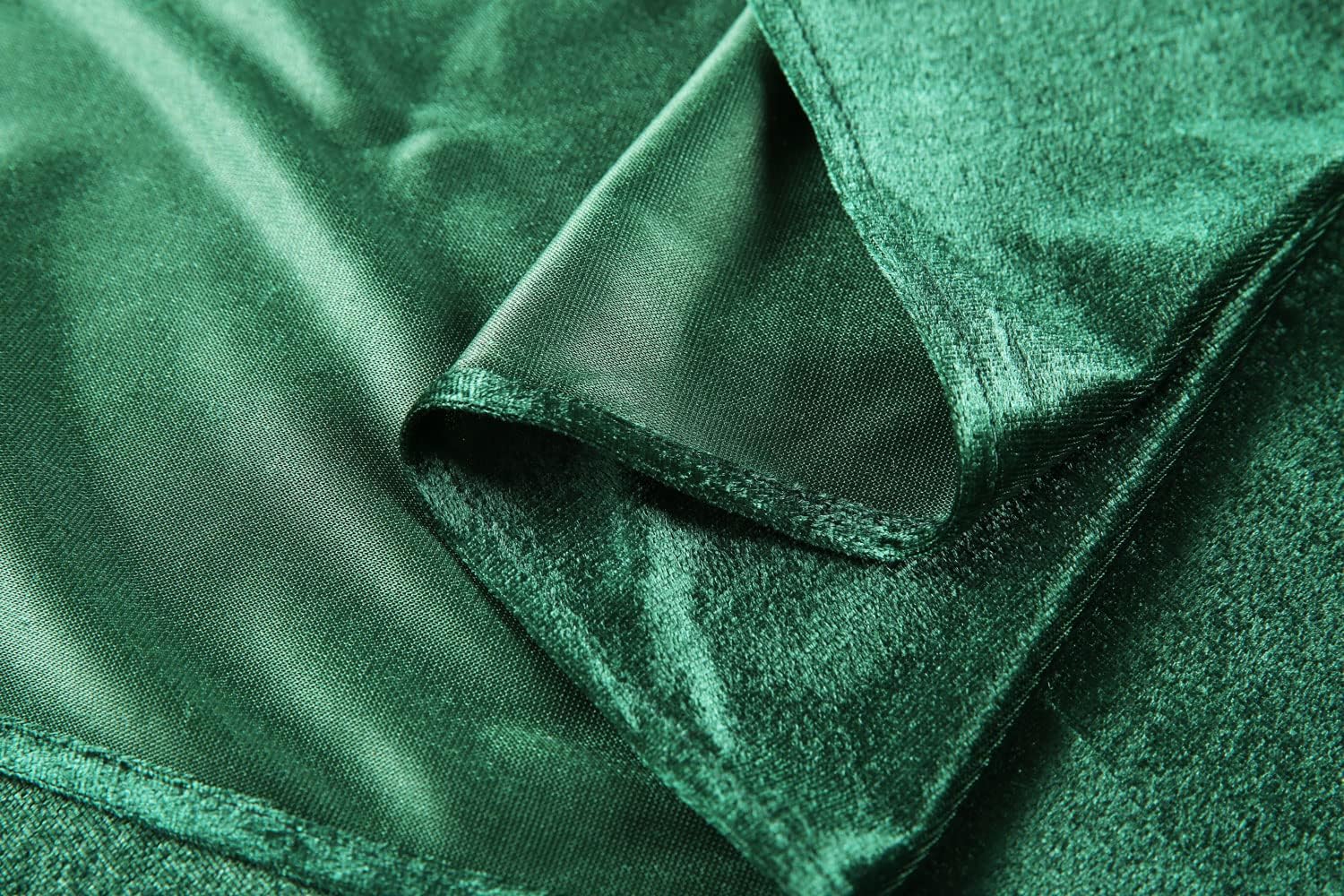 QueenDream Green Velvet Aisle Runner 45ft x 15ft Wedding Decor